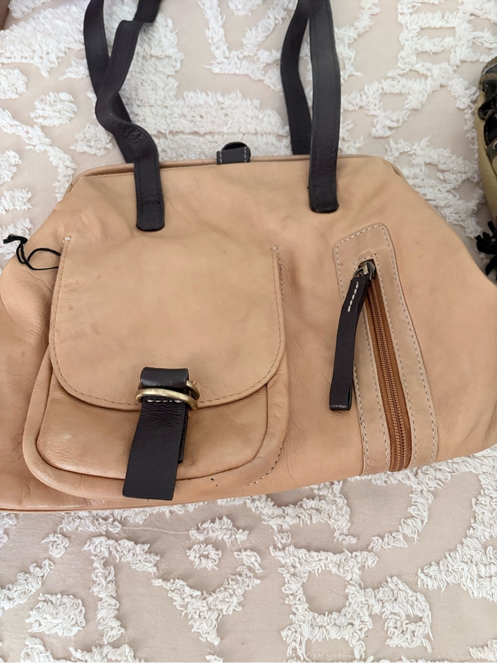 Sophia Visconti Beige Leather Shoulder Bag with Dark Brown Accents